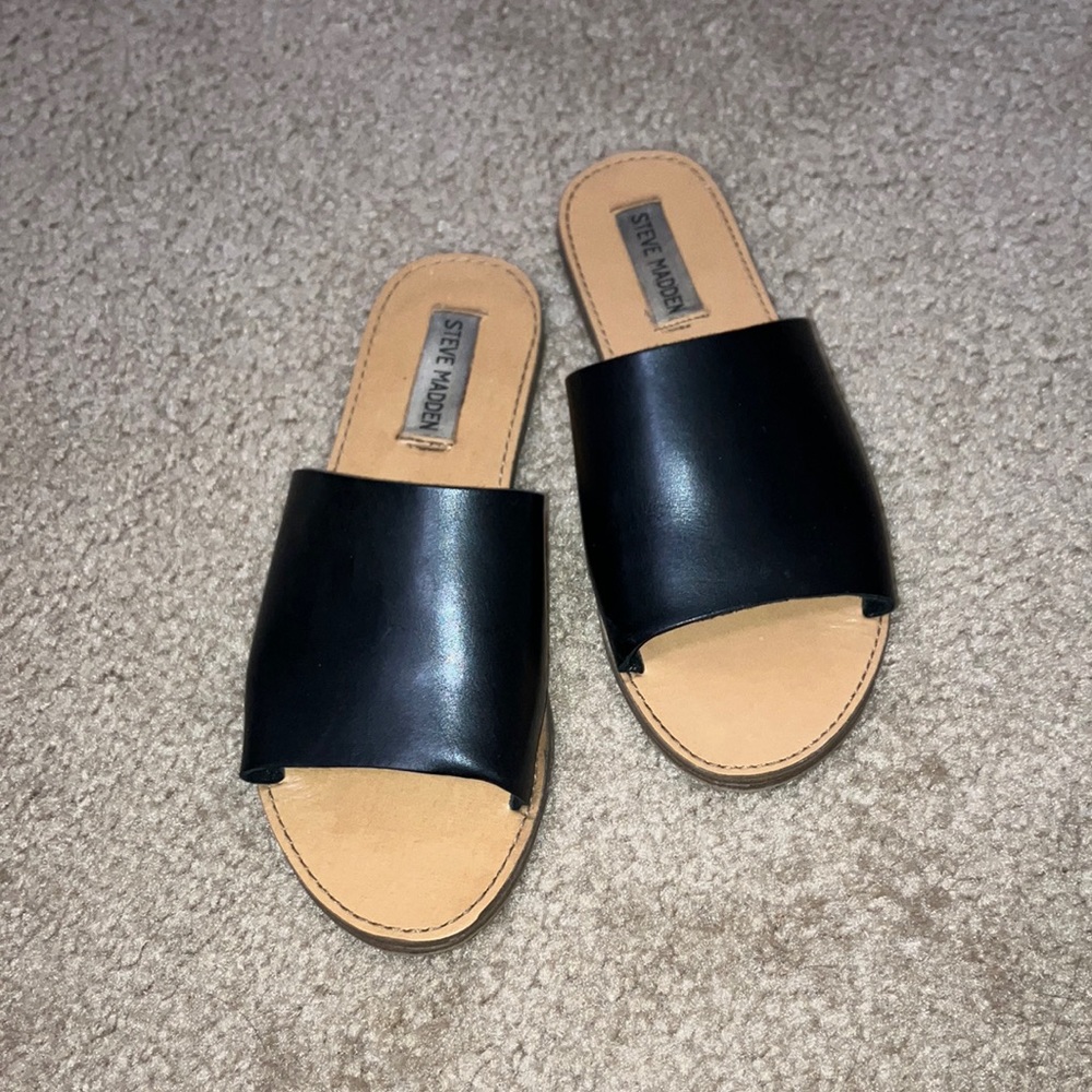Steve Madden Black Slide Sandals Minimalist Design
